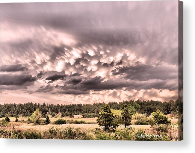 Storms Acrylic Print featuring the photograph Mammatus by Jeff Niederstadt