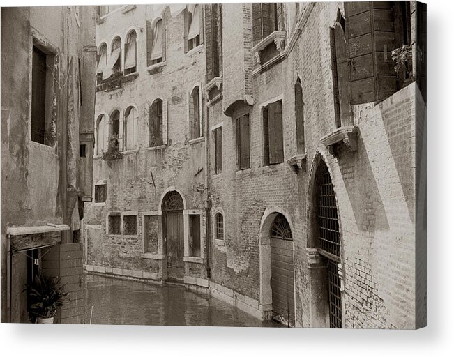 Stone Acrylic Print featuring the photograph Cozy Curved Canal Venice by Tom Wurl