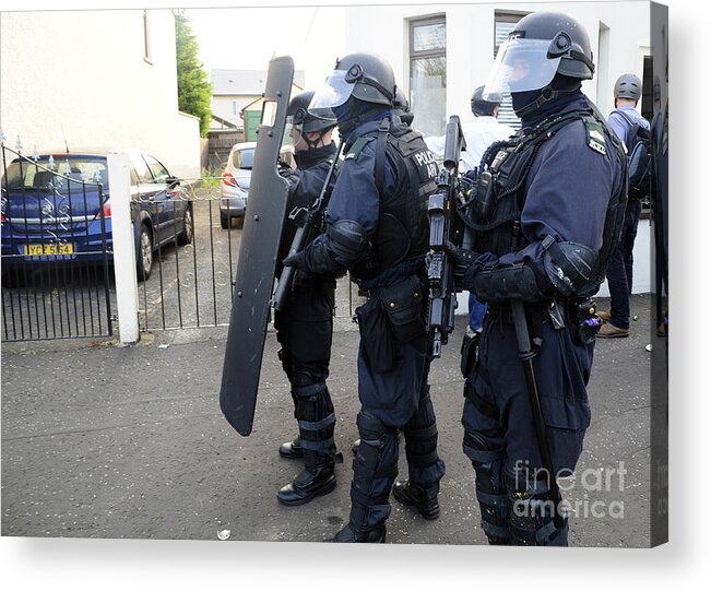 Belfast Acrylic Print featuring the photograph Loyalist Protesters Attack Police Lines #7 by Andrew Chittock