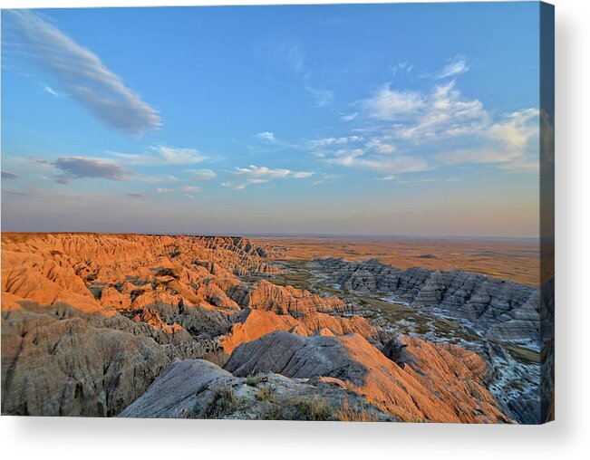 Badlands Acrylic Print featuring the photograph Badlands Evening by Bonfire Photography