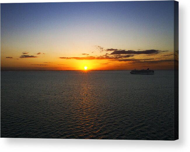 Seascape Acrylic Print featuring the photograph Belize Sunset by Marlo Horne