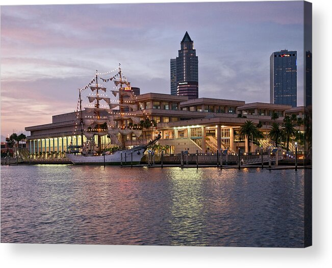 Arc Gloria Acrylic Print featuring the photograph Gloria Visiting Tampa by Steven Sparks