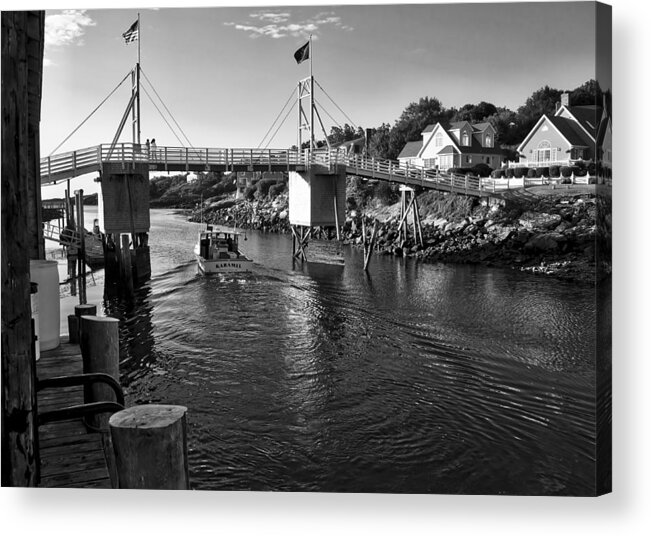 Maine Acrylic Print featuring the photograph Heading to Sea - Perkins Cove - Maine by Steven Ralser