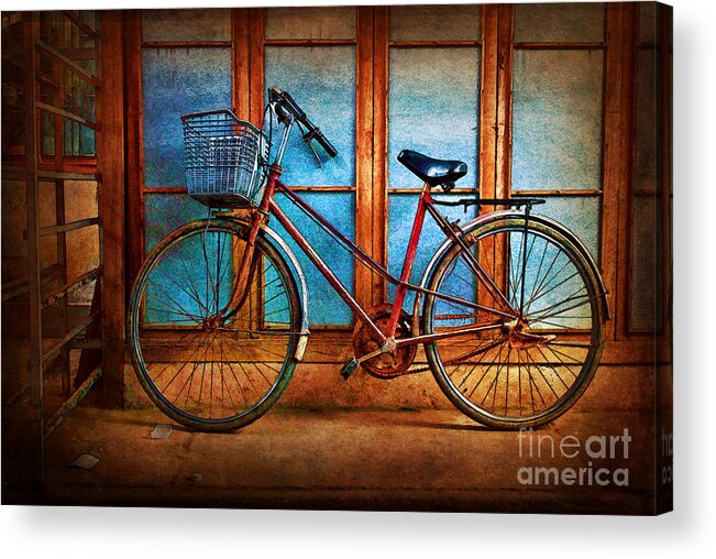 Hoi An Acrylic Print featuring the photograph Hoi An Bike by Stuart Row