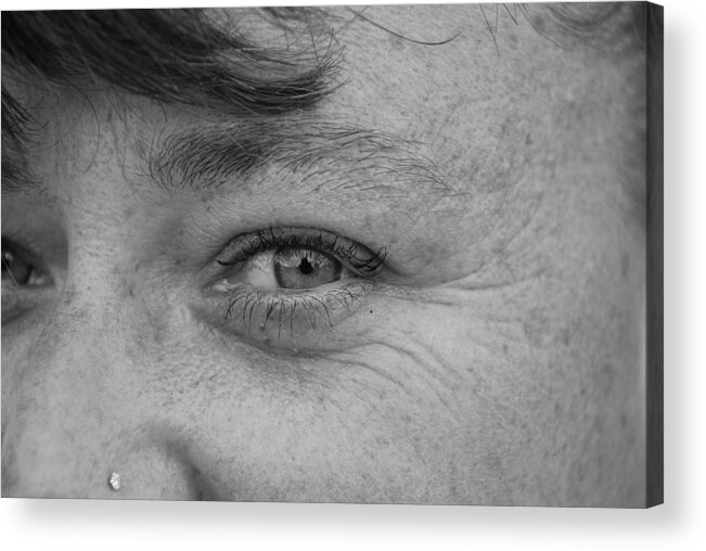 Black And White Acrylic Print featuring the photograph I See You by Rob Hans