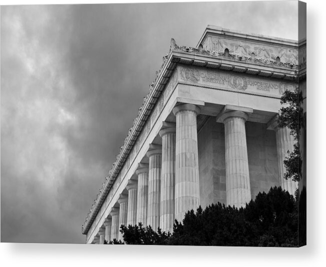 lincoln Memorial Acrylic Print featuring the photograph Lincoln Memorial - black and white - Washington DC by Brendan Reals