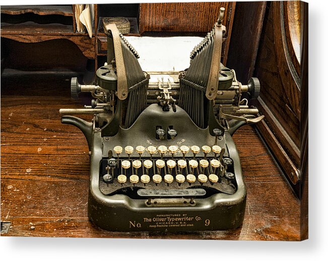 St. Augustine Jail Typewriter Acrylic Print featuring the photograph Old Typewriter by Linda Constant