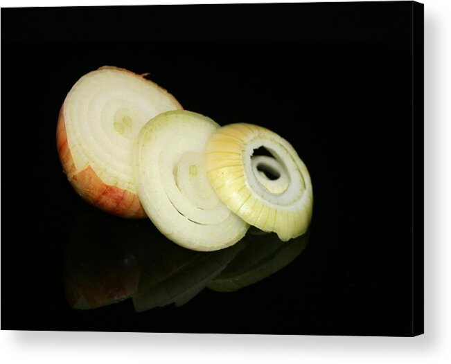 Onions Acrylic Print featuring the photograph Slice Onion by Cathy Harper