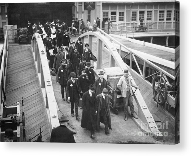 People Acrylic Print featuring the photograph Immigrants Leaving Ellis Island by Bettmann