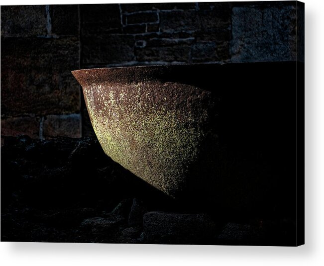 Barberville Roadside Yard Art And Produce Acrylic Print featuring the photograph Iron Kettle by Tom Singleton