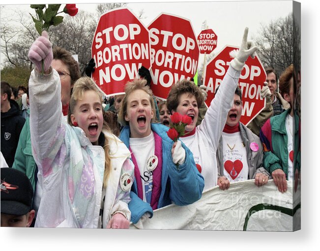 Roe V. Wade Acrylic Print featuring the photograph March For Life by Bettmann
