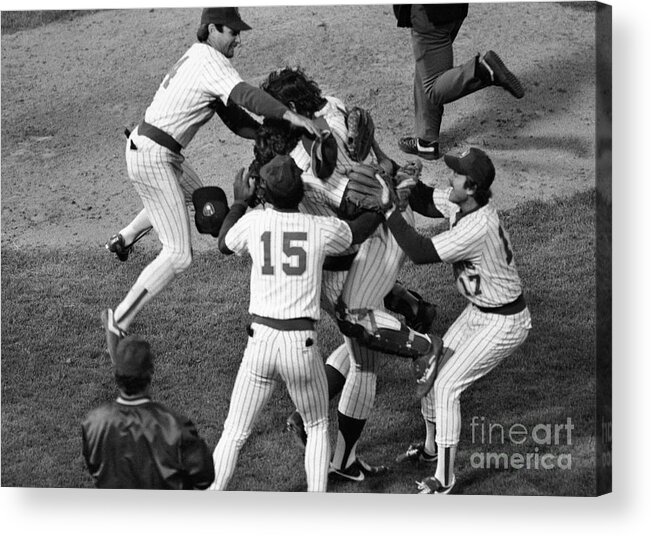 1980-1989 Acrylic Print featuring the photograph Milwaukee Brewers Win The American by Bettmann