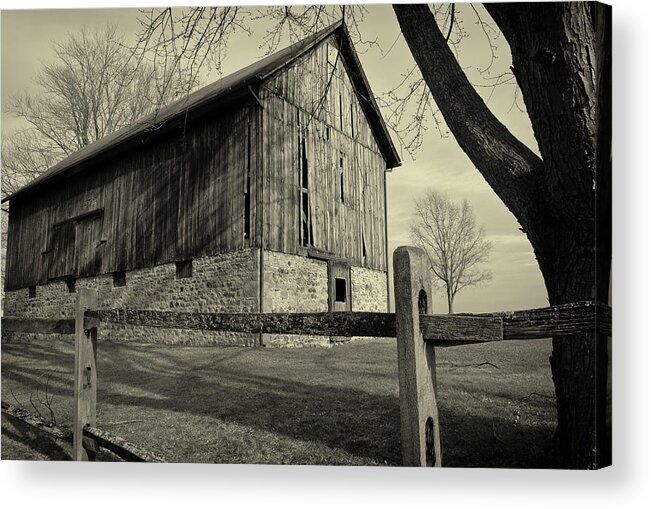 Old Weathered Barn With Wooden Fence B&w Acrylic Print featuring the photograph Old Weathered Barn With Wooden Fence B&w by Anthony Paladino