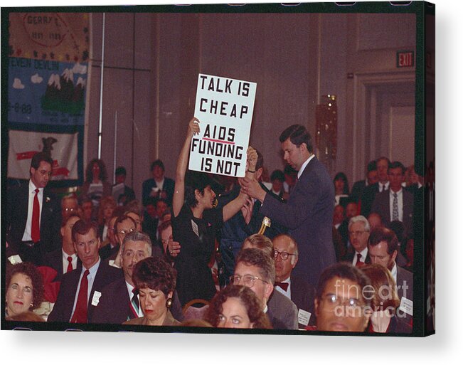 People Acrylic Print featuring the photograph Security Removing Protester by Bettmann