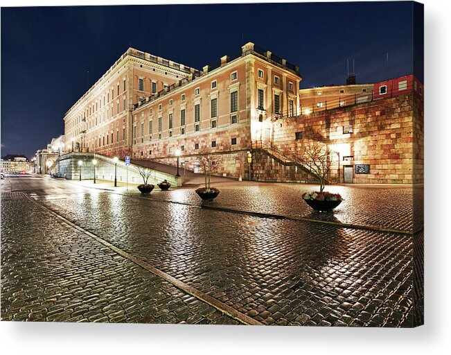 Flowerbed Acrylic Print featuring the photograph Stockholm Royal Palace by Rusm