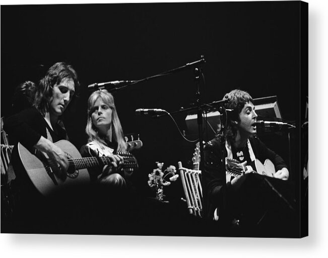 San Francisco Acrylic Print featuring the photograph Wings Performs Live by Richard Mccaffrey