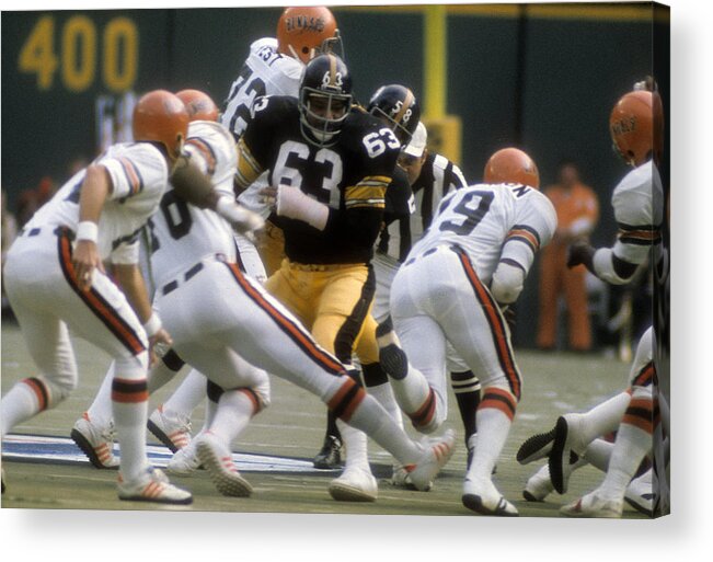 Motion Acrylic Print featuring the photograph Cincinnati Bengals v Pittsburgh Steelers #24 by Focus On Sport