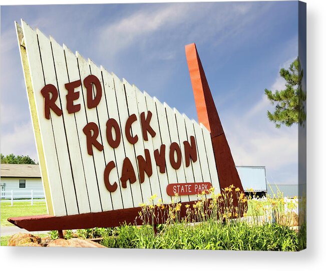 Red Rock Canyon State Park Ok Acrylic Print featuring the photograph Red Rock Canyon State Park OK by Bob Pardue