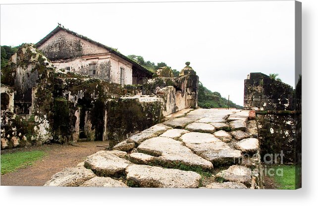 Portobelo Acrylic Print featuring the photograph Panama's Portobelo Gold Road by L Bosco