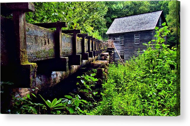 Great Smoky Mountain National Park Acrylic Print featuring the photograph Mingus Mill by Carol Montoya