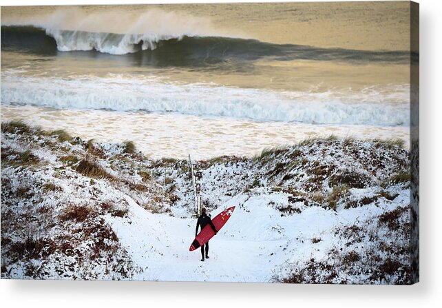 Snow Acrylic Print featuring the photograph Snow And High Winds Hit The Uk by Charles Mcquillan
