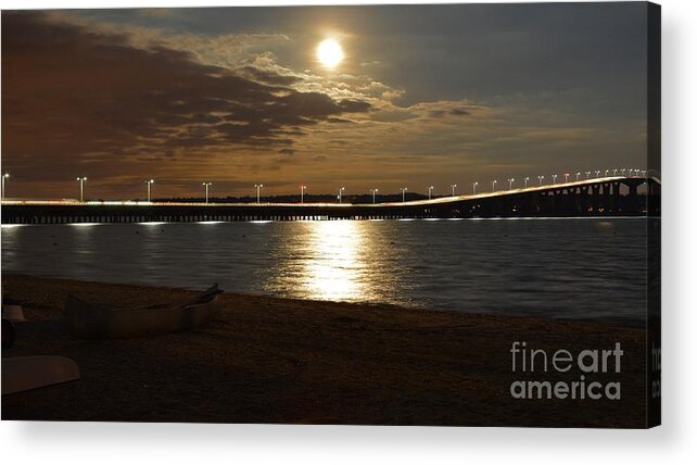 Full Moon Acrylic Print featuring the photograph Full Moon Rising by Tammie Miller