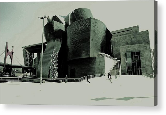 Guggenheim Acrylic Print featuring the photograph Showtime by HweeYen Ong