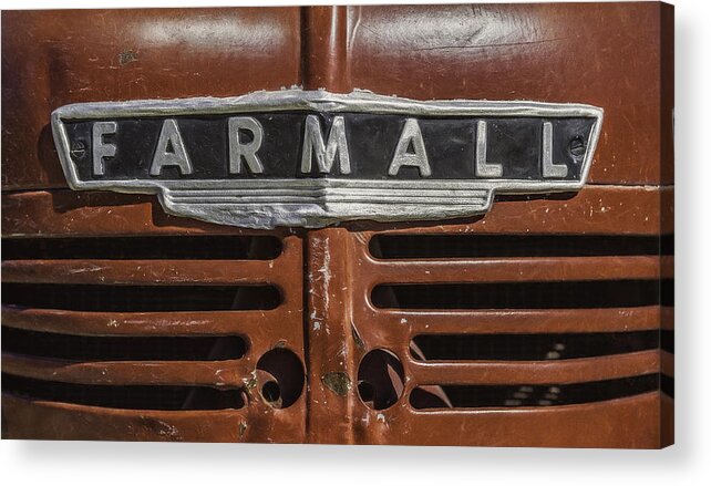 Farmall Tractor Acrylic Print featuring the photograph Vintage Farmall Tractor by Scott Norris
