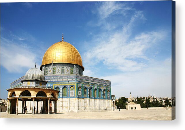 Dome Of The Rock Acrylic Print featuring the photograph Jerusalem Dome Of Rock On A Sunny Day by Doulos