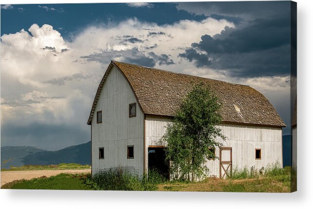 White Barn Acrylic Print featuring the photograph The Big White Barn by Marcy Wielfaert