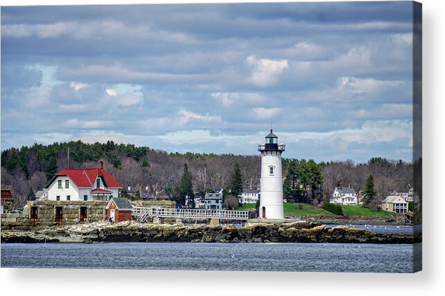 Portsmouth Harbor Lighthouse Acrylic Print featuring the digital art Portsmouth Harbor Lighthouse by Deb Bryce