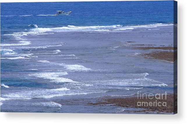 Sea Acrylic Print featuring the photograph Sea by Syuutaro K