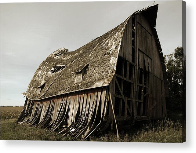 Old Barn Acrylic Print featuring the photograph Barn on the Move by Gary Gunderson