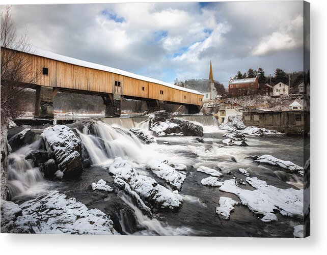 Bathnh Acrylic Print featuring the photograph Bath Covered Bridge by Robert Clifford