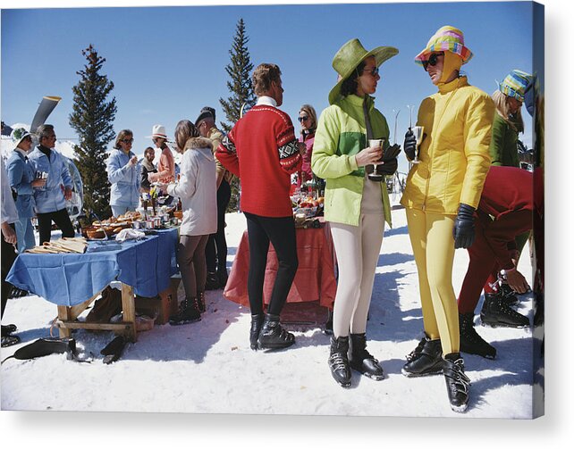 People Acrylic Print featuring the photograph Snowmass Gathering by Slim Aarons