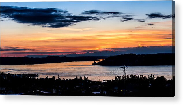 Hale Acrylic Print featuring the photograph Panoramic Sunset over Hail Passage by Rob Green