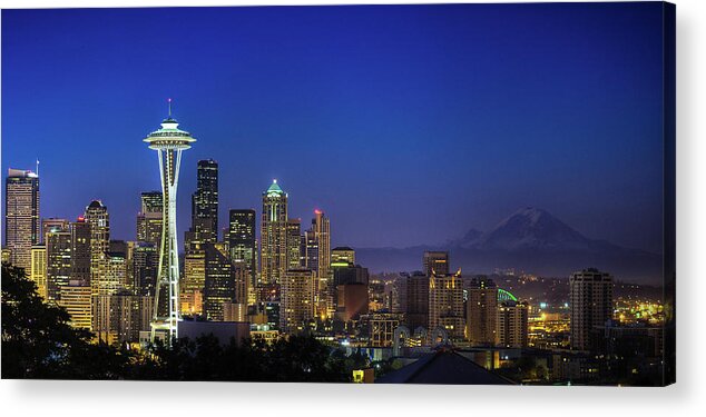 Dawn Acrylic Print featuring the photograph Seattle Skyline by Sebastian Schlueter (sibbiblue)