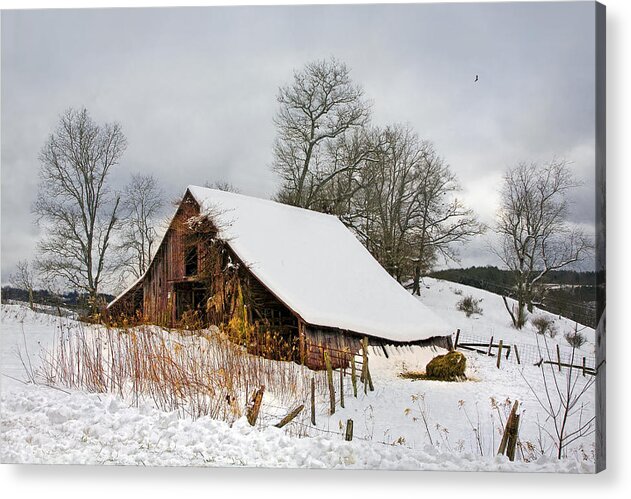 Old Barn In Snow Acrylic Print featuring the photograph Old Barn in Snow by Ken Barrett