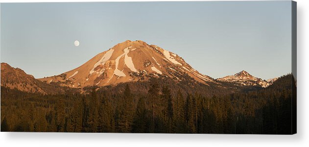 538021 Acrylic Print featuring the photograph Sunset At Lassen Volcanic Np California by Kevin Schafer