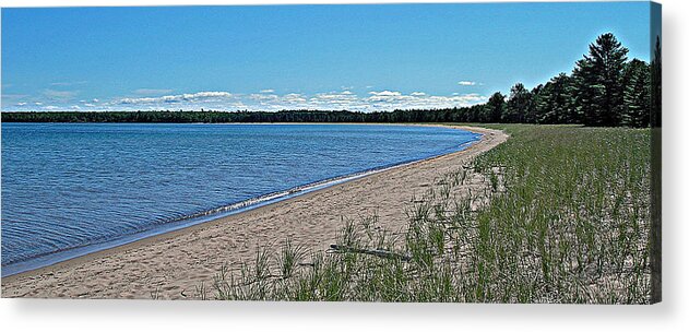 Beach Acrylic Print featuring the photograph Superiors Edge by Terence McSorley
