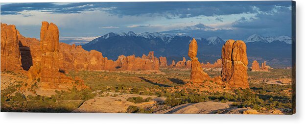 Panorama Acrylic Print featuring the photograph Afternoon in Arches National Park by Aaron Spong