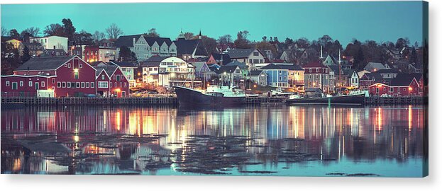 Water's Edge Acrylic Print featuring the photograph Historic Lunenburg by Shaunl
