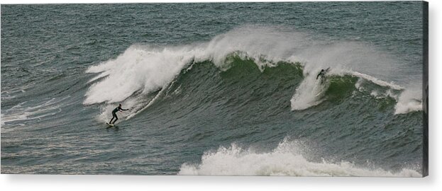 _california-santa-cruz Acrylic Print featuring the photograph Steamers Lane, Santa Cruz, CA by Tommy Farnsworth