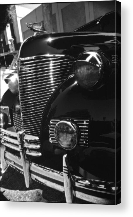 Black And White Acrylic Print featuring the photograph Black Knight by Guillermo Rodriguez