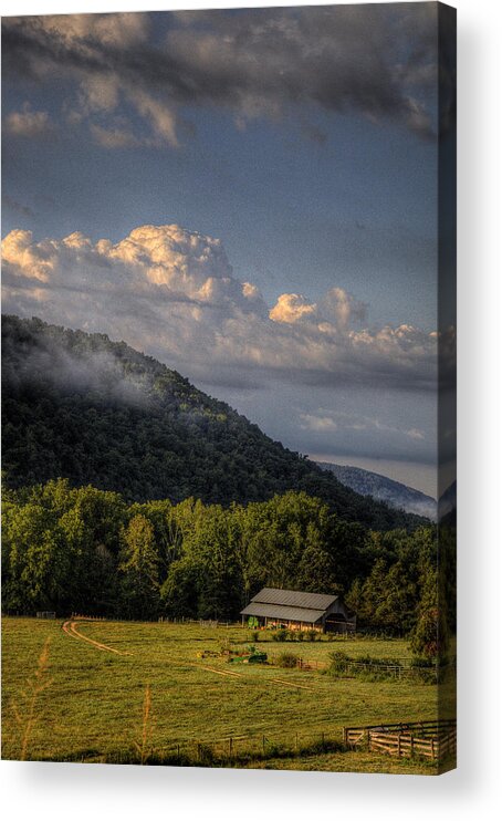 Landscape Acrylic Print featuring the photograph Boxley Valley Barn by Michael Dougherty