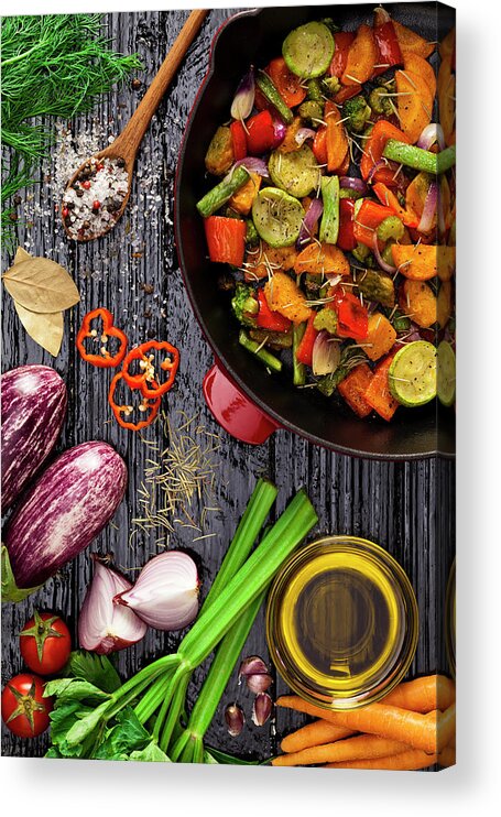 Broccoli Acrylic Print featuring the photograph Grilled Vegetables by Fcafotodigital