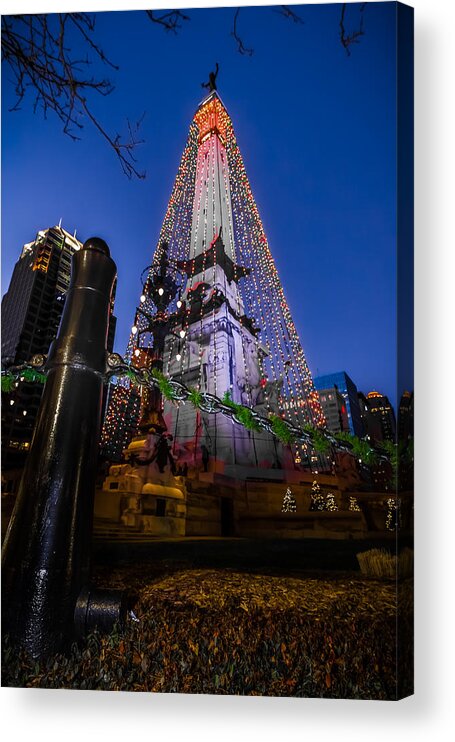 Christmas Acrylic Print featuring the photograph Indiana - Soldiers and Sailers Monument with Lights by Ron Pate