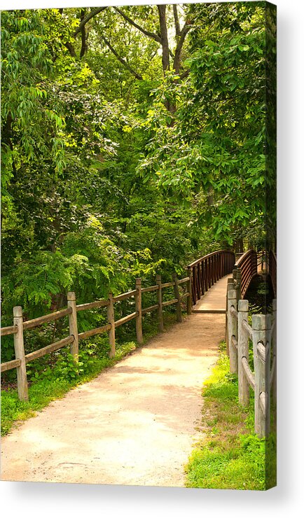 Mount Vernon Acrylic Print featuring the photograph Mount Vernon Path by Paul Mangold