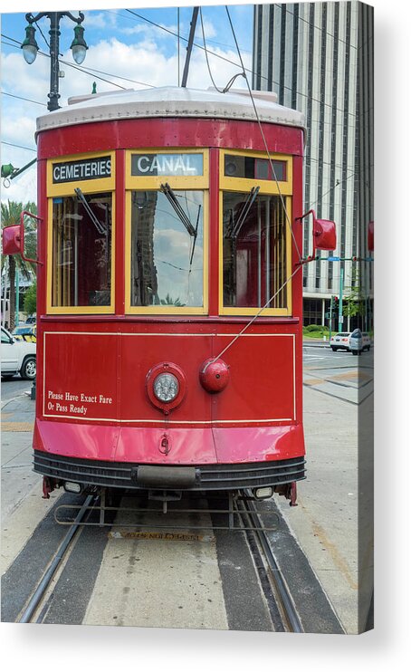 Hinge Acrylic Print featuring the photograph New Orleans Streetcar Heading Straight by Drnadig