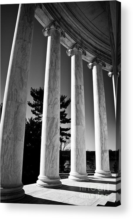 Ken Acrylic Print featuring the photograph Thomas Jefferson Memorial by Ken Johnson